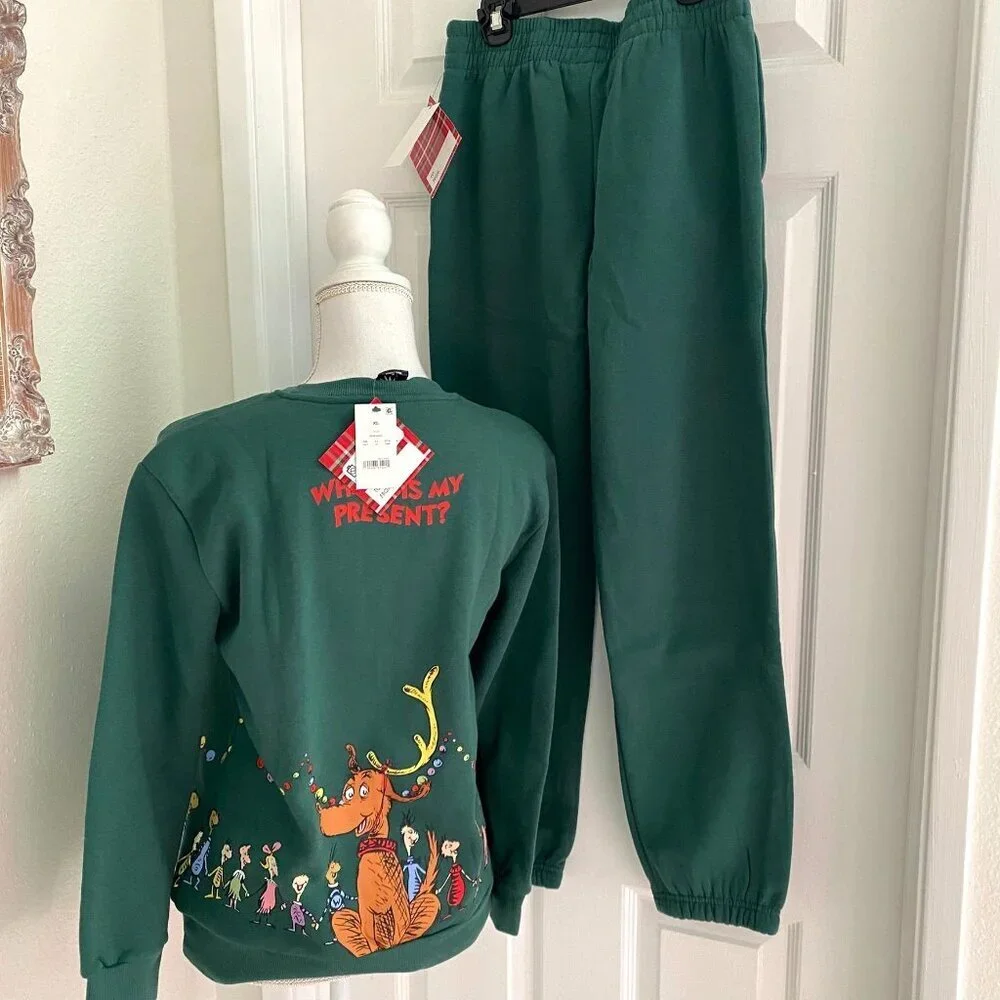 Target Kids' Dr. Seuss The Grinch Evergreen Fleece Graphic Sweatshirt & Pants